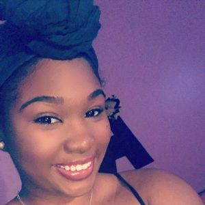 Meet your Posher, Kiera